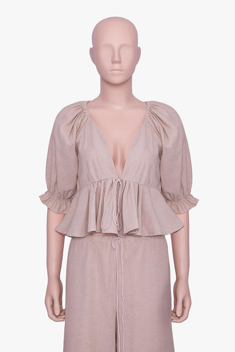 BLOUSE WITH RUFFLE